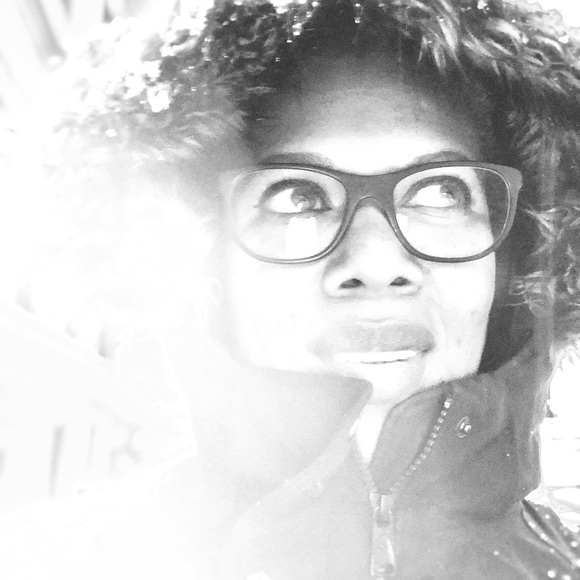 Meet your Posher, Moxi - Picture 1 of 1